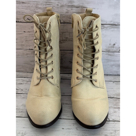 JG Women’s Cream Side Zip Lace-Up Ankle Boots (Size 10) - Picture 1 of 6